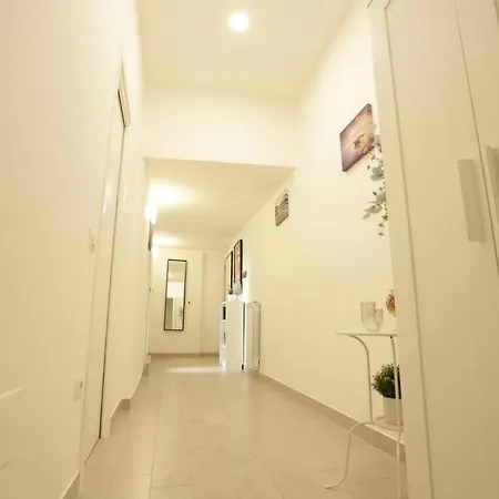 Daire Santa Chiara Luxury House *